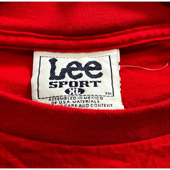 Detroit Redwings Red embroidered hockey NHL tee SZ XL - Picture 4 of 4